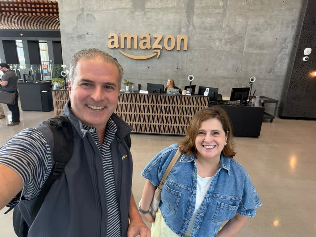 Giancarlo Molero and Carolina Nicolicchia at Amazon